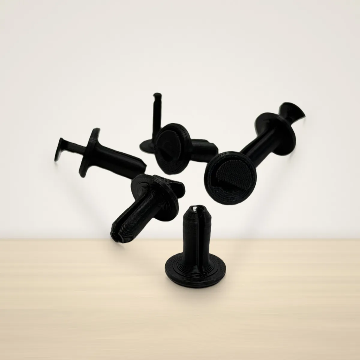 Push rivet panel clips